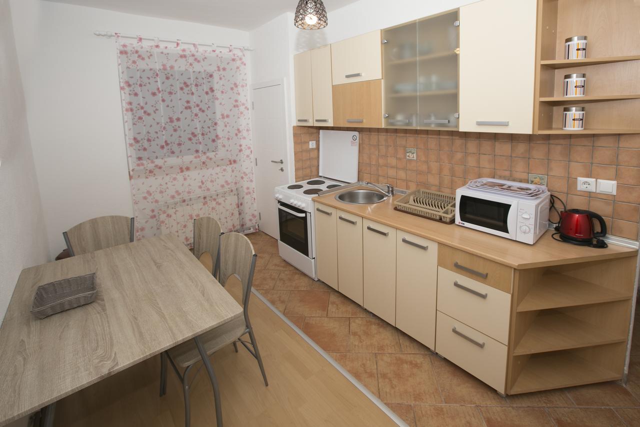 Downtown 3 Bedroom Apartment Сараєво Екстер'єр фото